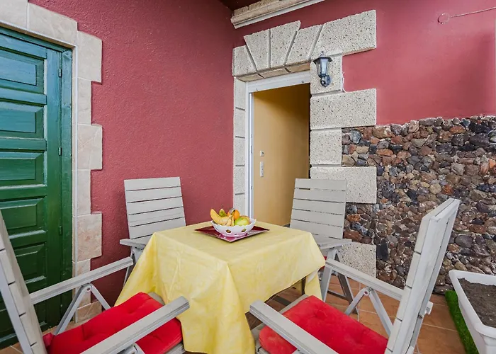 Aurora 2 Sea View Apartment Arico