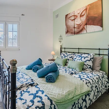 Aurora 2 Sea View Apartament *